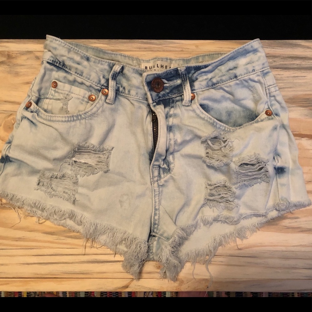 Bullhead High Rise Shorts (Distressed) - Picture 1 of 3